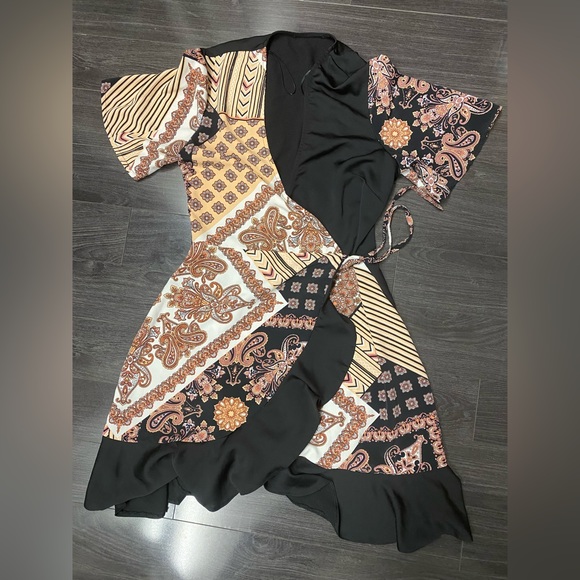 Missguided wrap tea dress - Picture 4 of 4